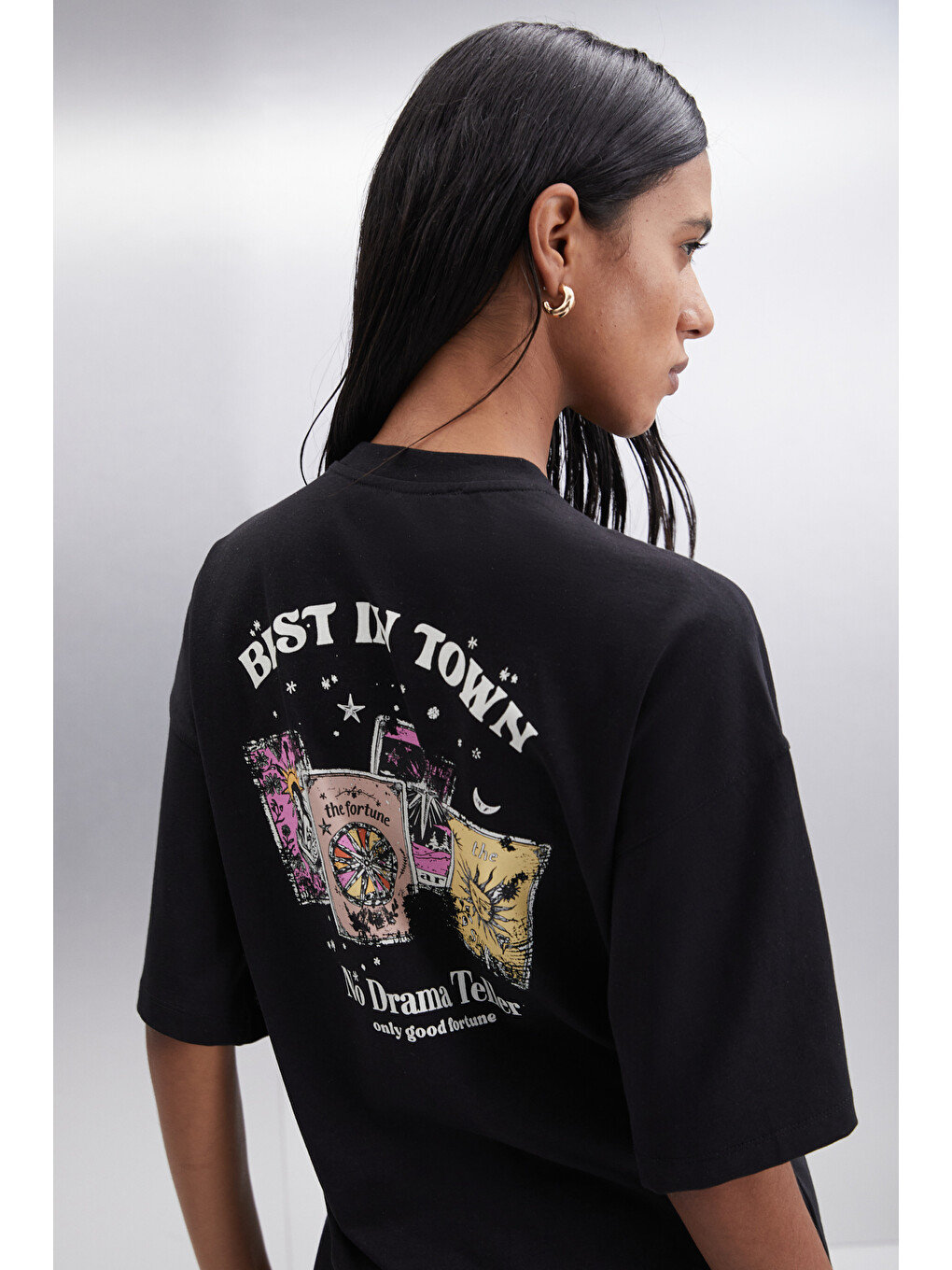 Enya Kadın Baskı Detaylı Oversize Fit Bol Kesim Bisiklet Yakalı %100 Organik Pamuklu Siyah T-shirt-1