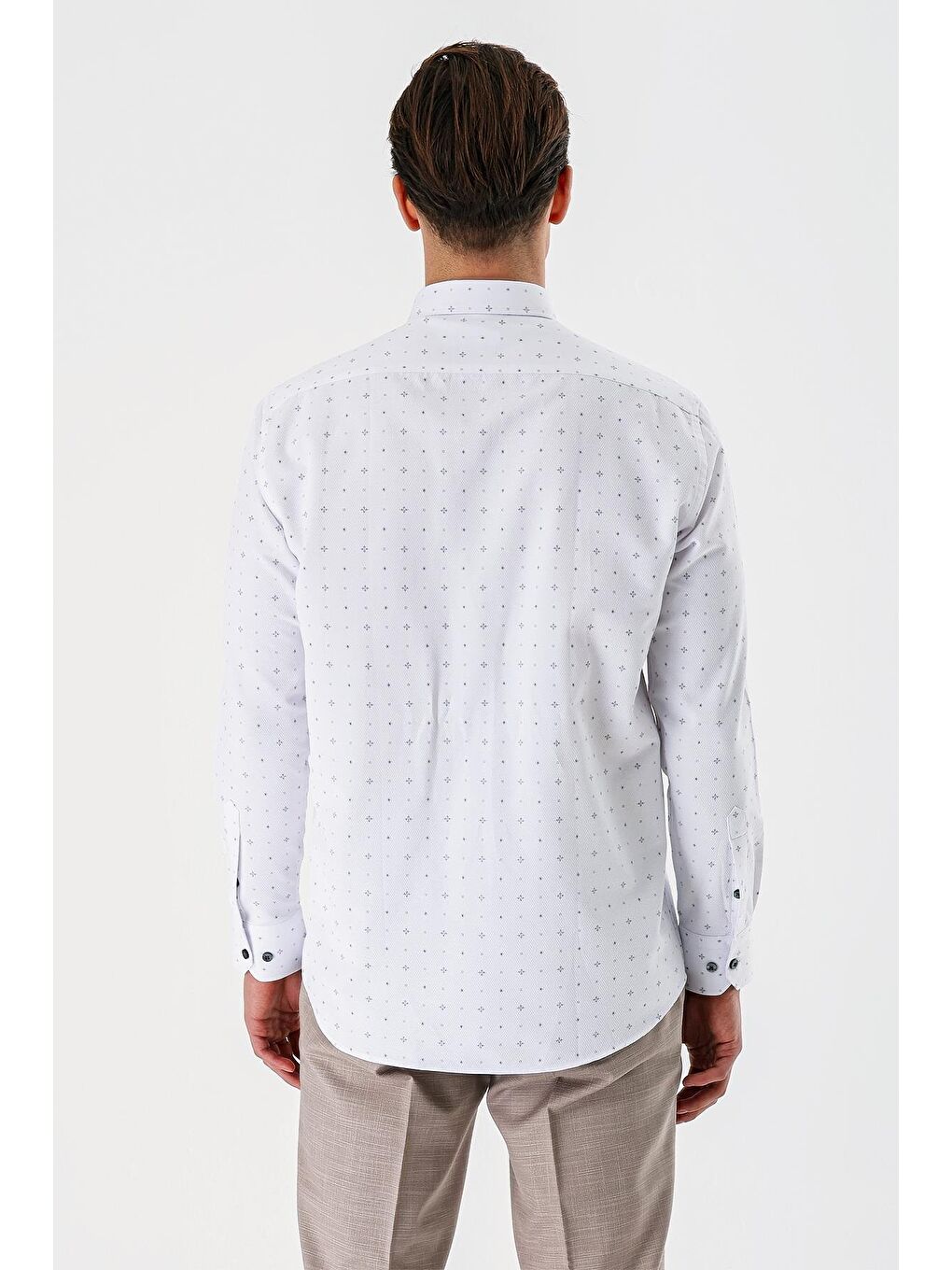 Beyaz Uzun Kollu Baskılı Armürlü Düğmeli Yaka Cepli Pamuklu Comfort Fit Gömlek 1004235166-1