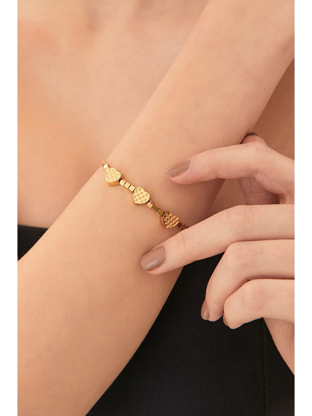 Sarı Boncuklu Kalpli Çelik Bileklik-1