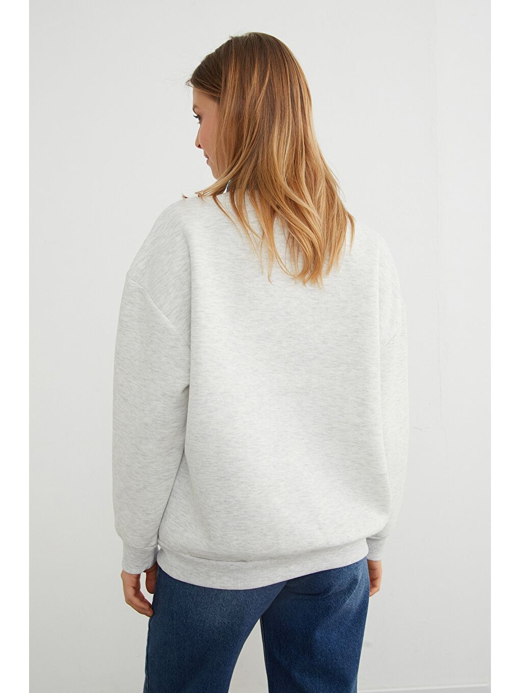 Gri 3 İplik Kalp Nakışlı Polo Yaka Denim Detaylı Sweatshirt-3