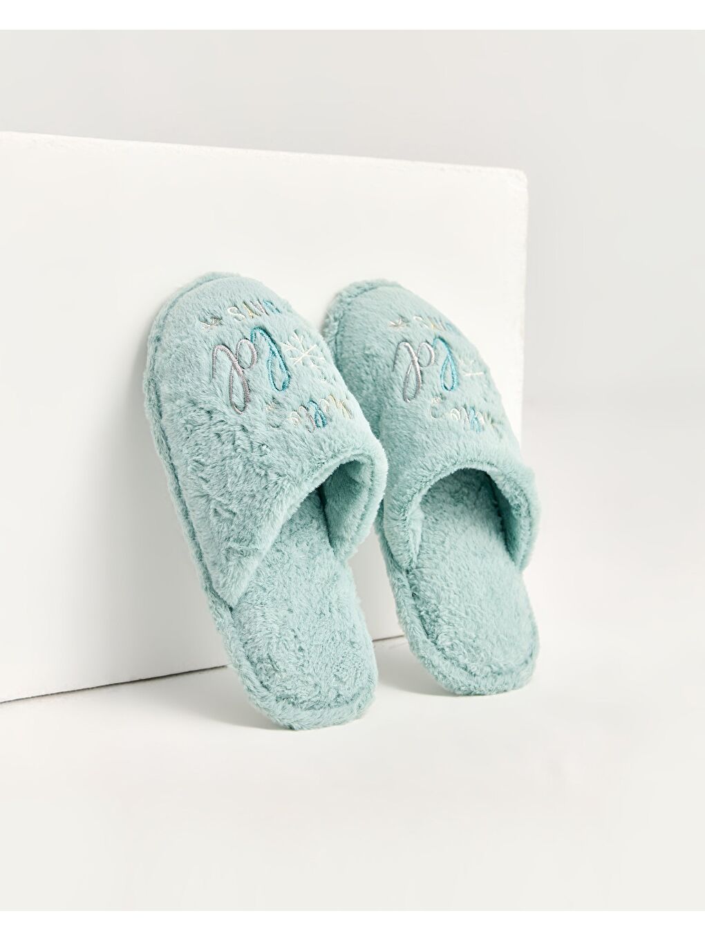 DAYS Nakışlı Mint Yeşil Kadın Ev Terliği