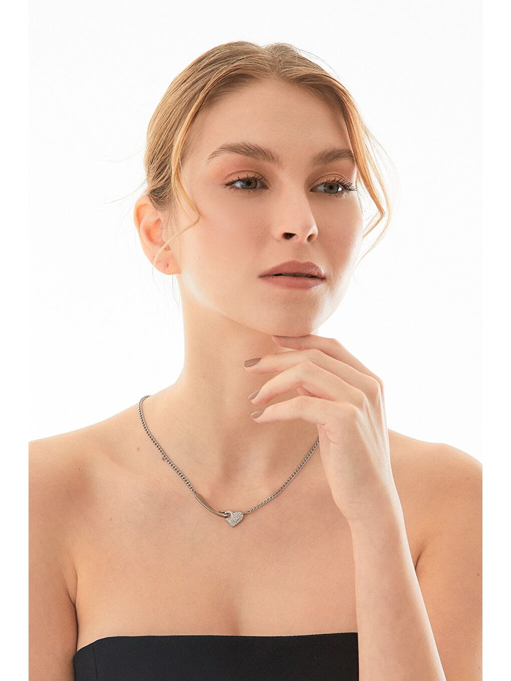 Gri Taşlı Çengelli Kalp Figürlü Çelik Kolye-2