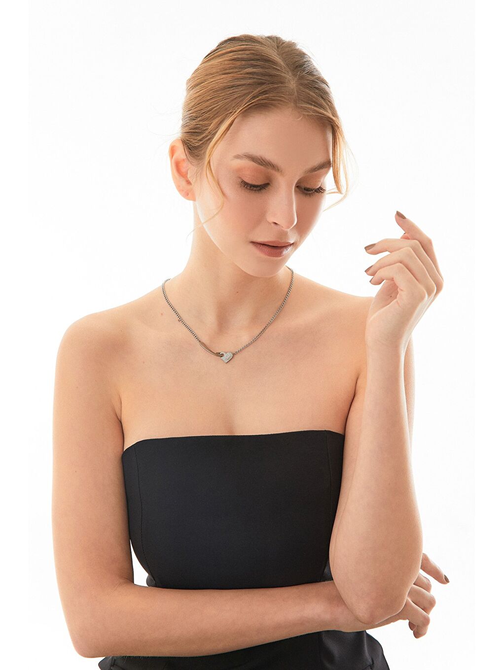 Gri Taşlı Çengelli Kalp Figürlü Çelik Kolye-3