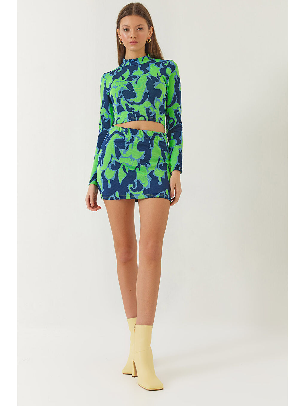 Lacivert Kadın Yarım Balıkçı Yaka Uzun Kollu Crop Mini Etekli Alt-Üst Takım