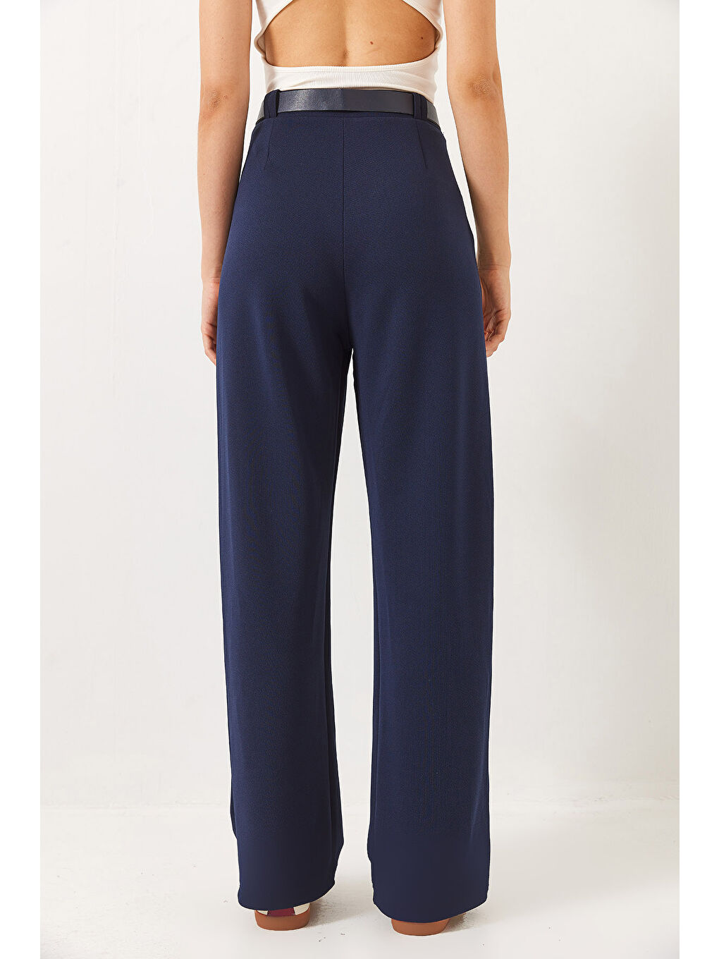 Lacivert Kadın Çift Pile Detaylı Kemerli Örme Pantolon-6