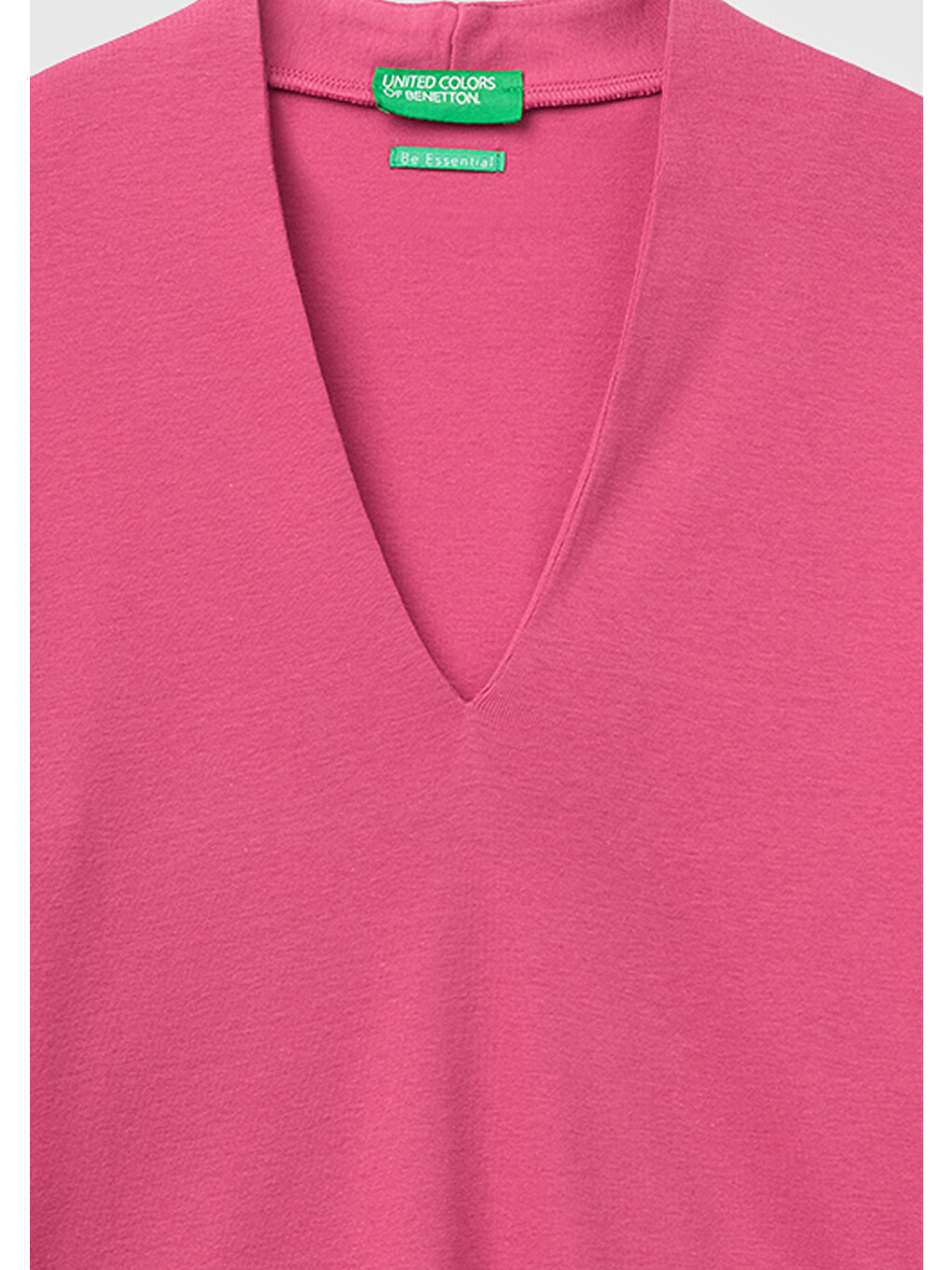 Kadın Fuşya %100 Pamuk Yarım Kollu Derin V Yaka T-Shirt-2