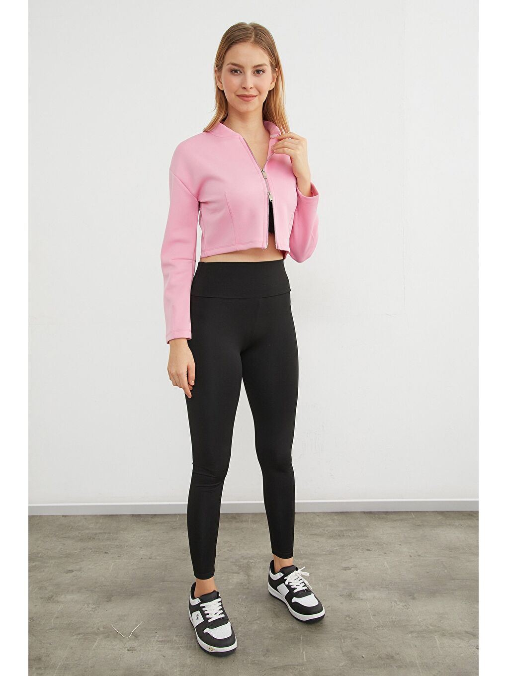 Pembe Fermuarlı Hakim Yaka Crop Spor Ceket-4