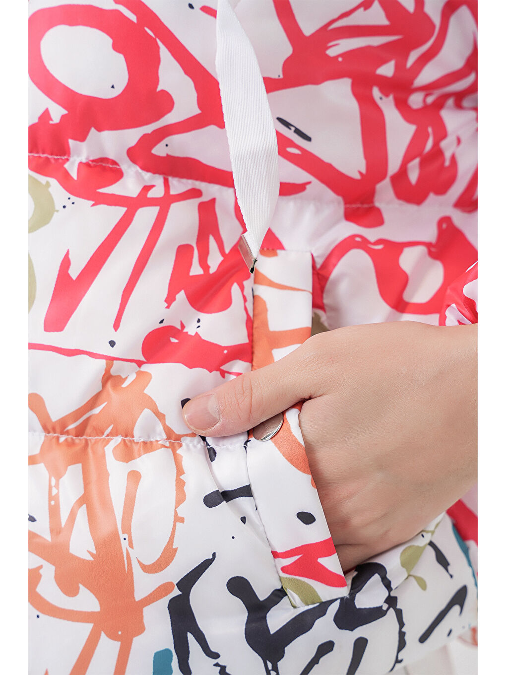 5125 Desenli Şişme Mont - B.Beyaz-4