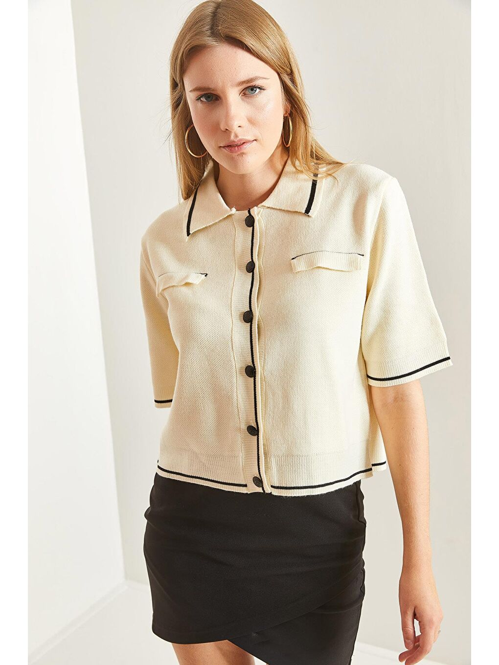 Gömlek Yaka Çift Cep Desenli Triko Bluz - Beyaz-Siyah-5