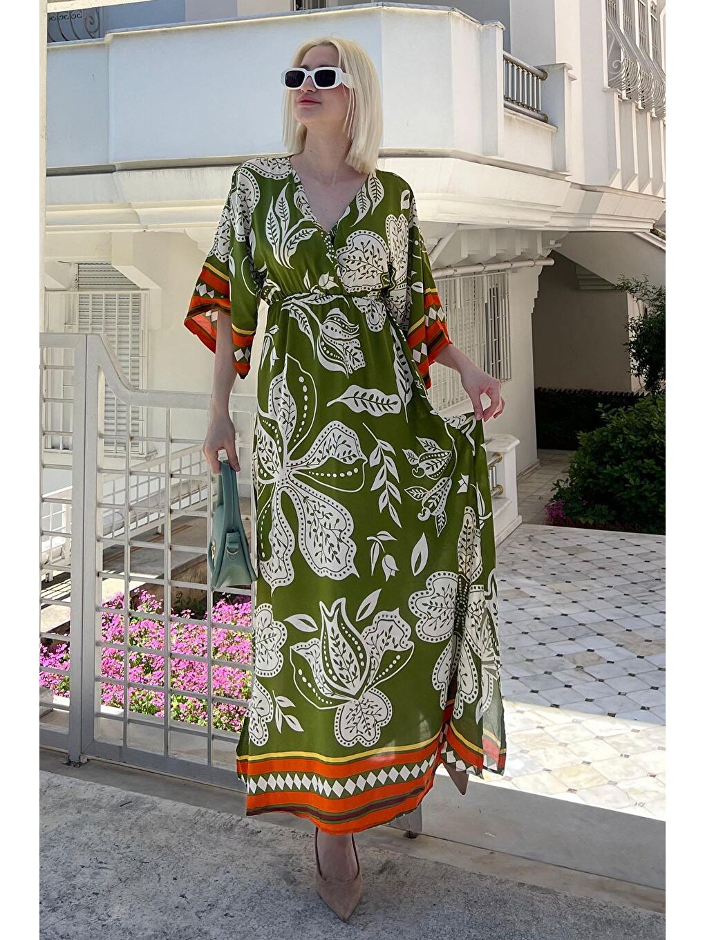 Yeşil Uzun V Yaka Desenli Kadın Elbise Mg2100-3