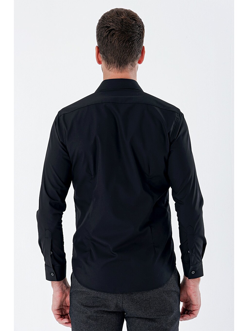 Siyah Uzun Kollu Bez Ayağı Sert Yaka Cepsiz Pamuklu Basic Slim Fit Dar Kesim Gömlek 1004235357-1