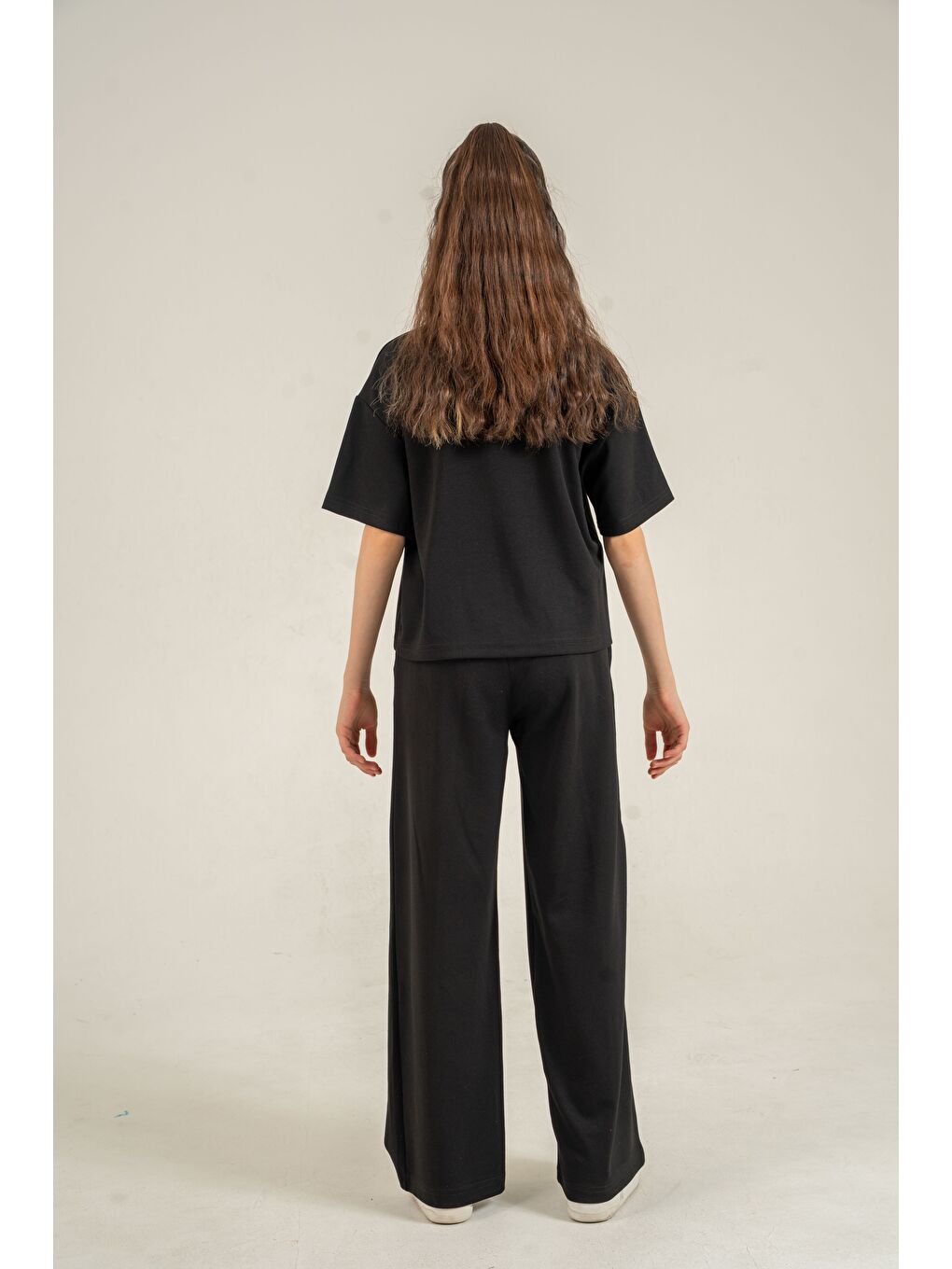 Siyah New Team London Nakışlı Yumaşak Dokulu-Comfort Kumaş Kız Çocuk Alt Üst Eşofman Takımı-5