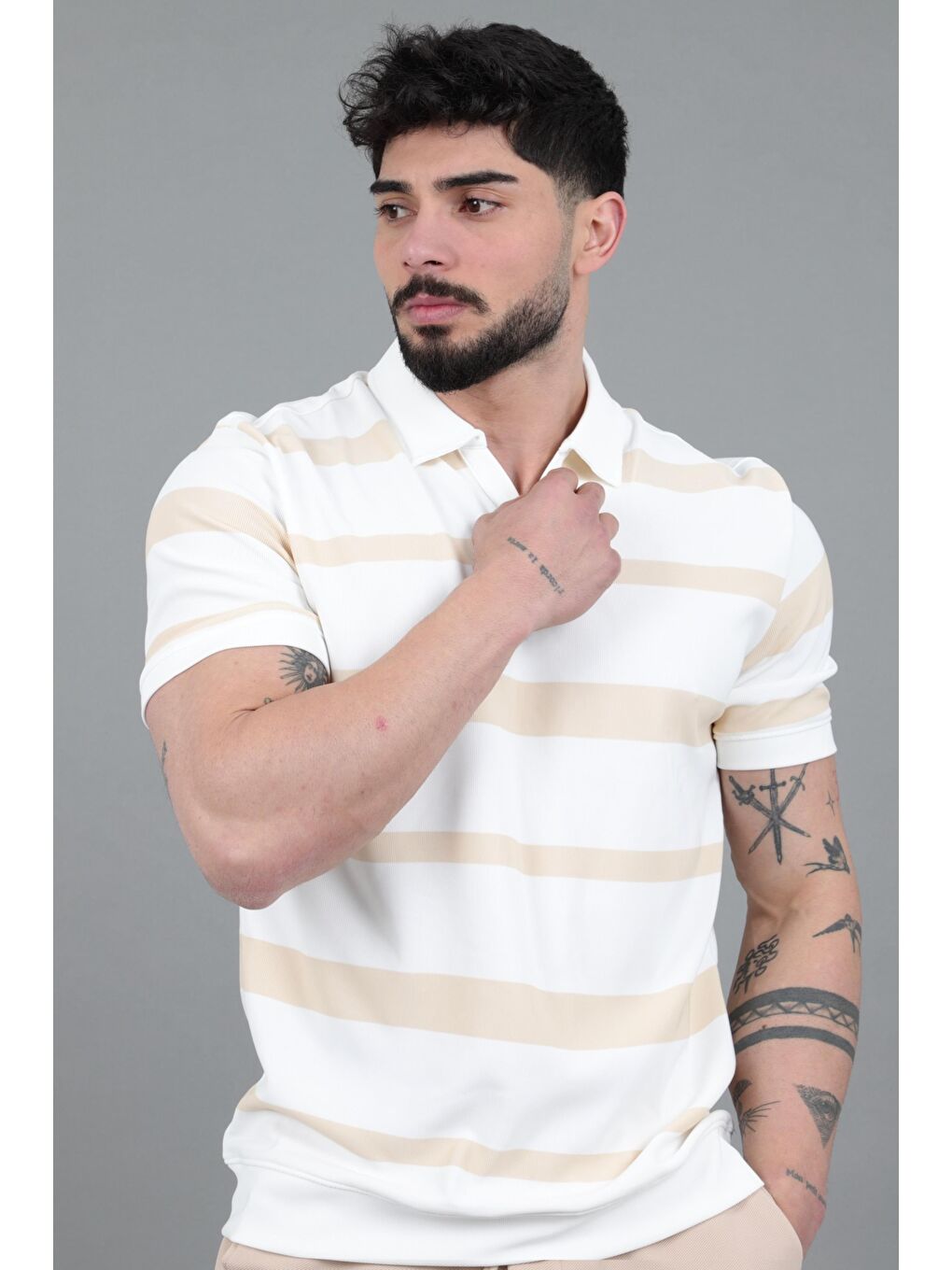 Bej Çift Renk Çizgili Apaç Yaka Tişört GP 1042_30494-3