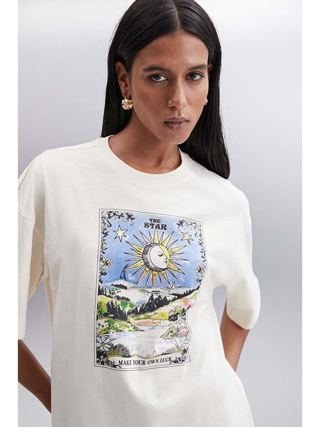 Bej Enya Kadın Baskı Detaylı Oversize Fit Bol Kesim Bisiklet Yakalı %100 Organik Pamuklu Vanilya T-shirt-3