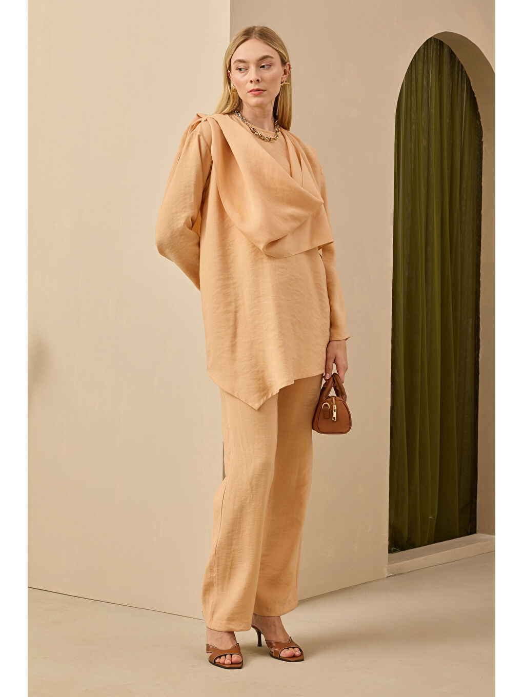 Pembe Şal Yaka Modal Takım Açık Somon