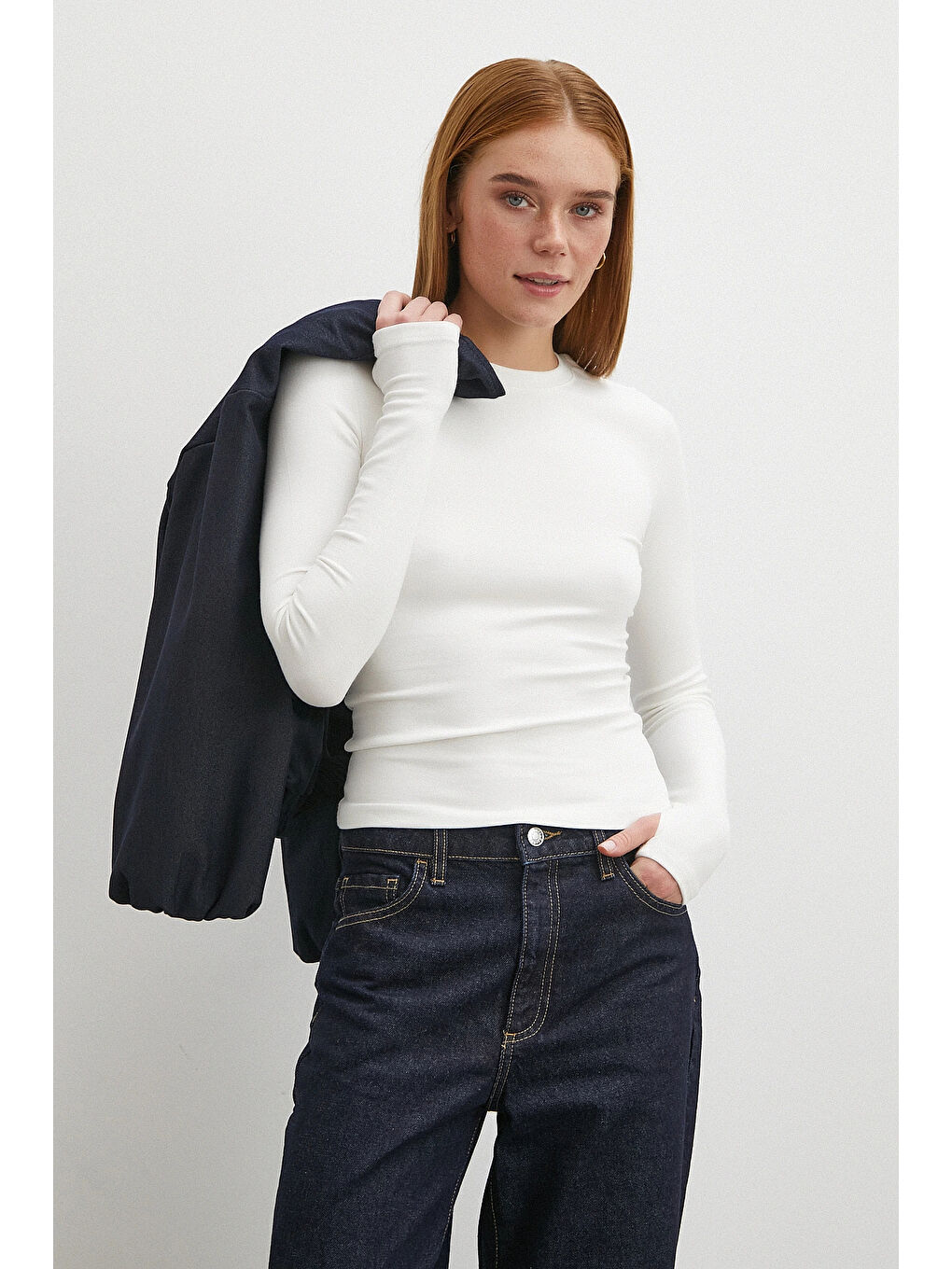 Kol Yırtmaçlı Bluz Beyaz