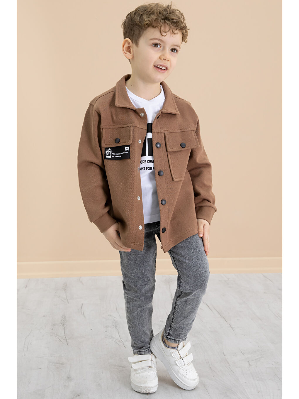 Kahverengi Taba Cep Kapaklı Gömlekli Jean Pantolonlu Erkek Çocuk 3'lü Takım 20024-1