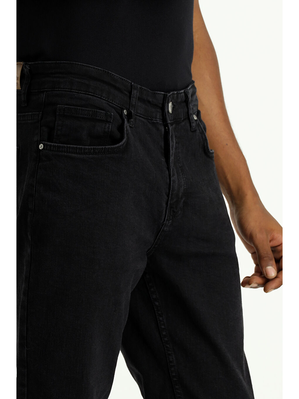 Siyah Relax Fit Rahat Kesim Elastanlı Denim Jean Pantolon-3