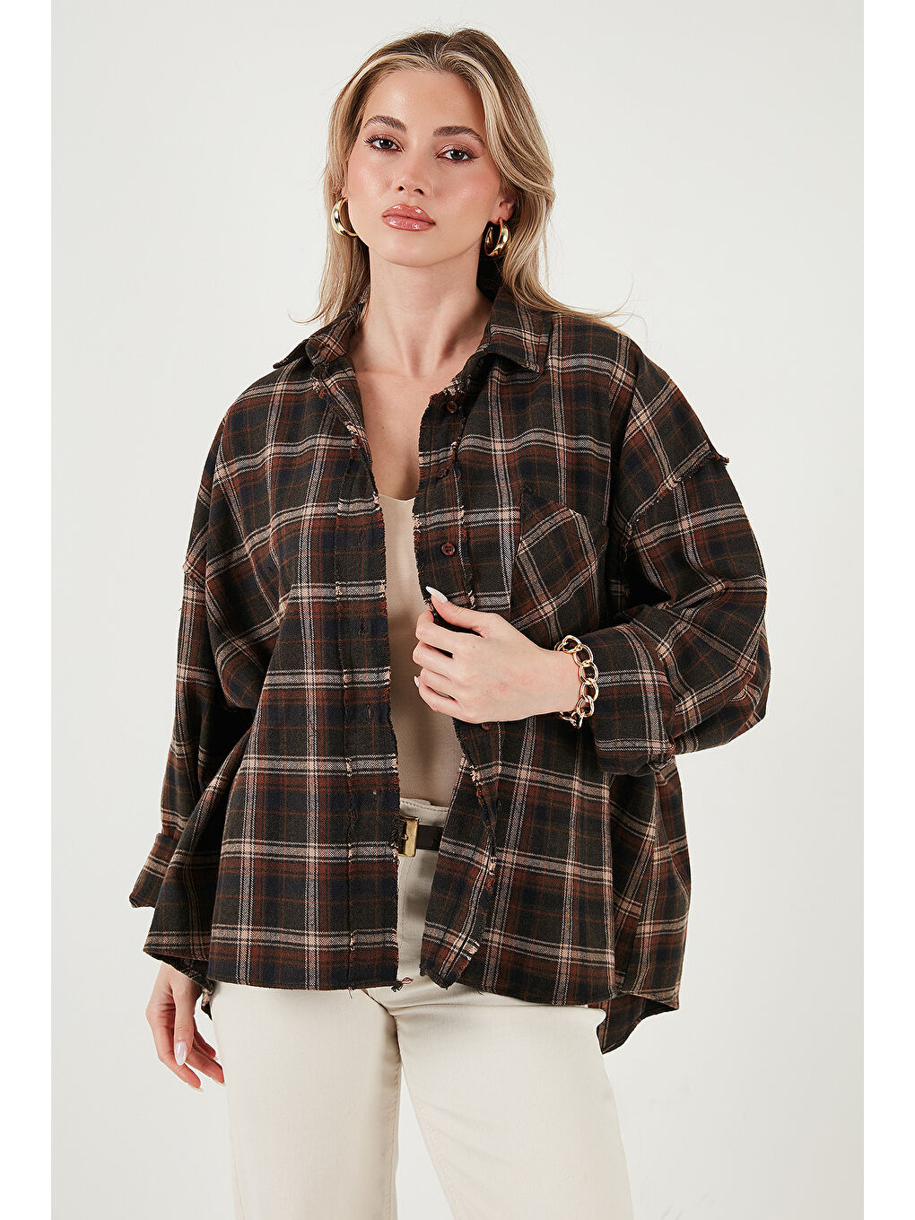 Kahverengi Ekoseli Pamuklu Oversize Fit Klasik Yaka Gömlek 6835002-2