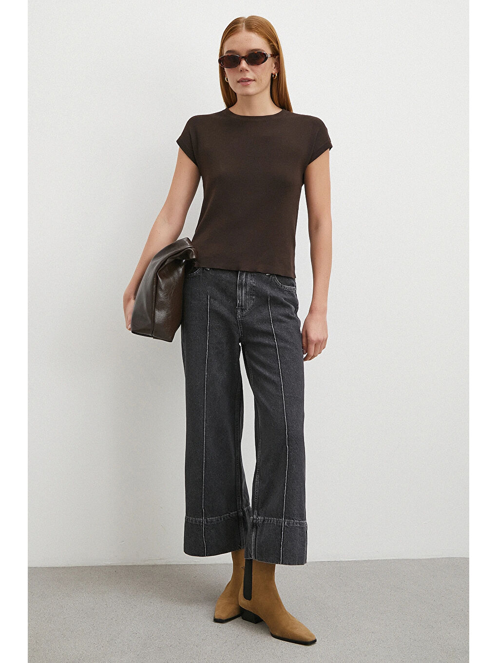 Gri Yüksek Bel Paça Detaylı Jean Füme-1