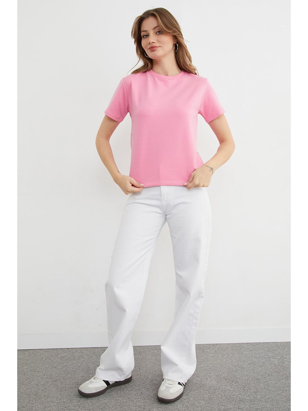 Pembe Basic Bisiklet Yaka Tişört-1