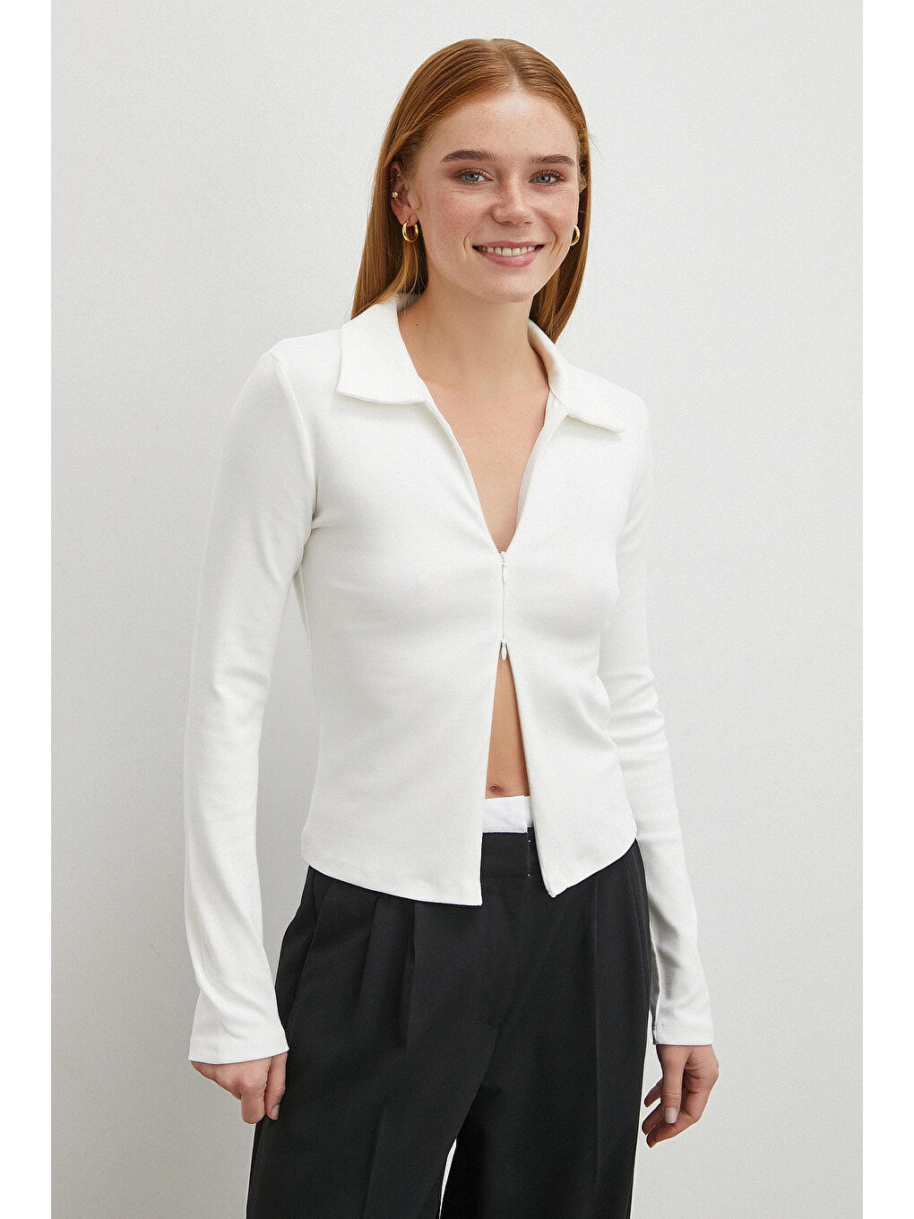 Yakalı Çift Fermuarlı Bluz Beyaz