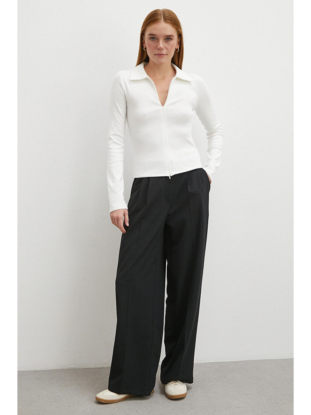 Yakalı Çift Fermuarlı Bluz Beyaz-1