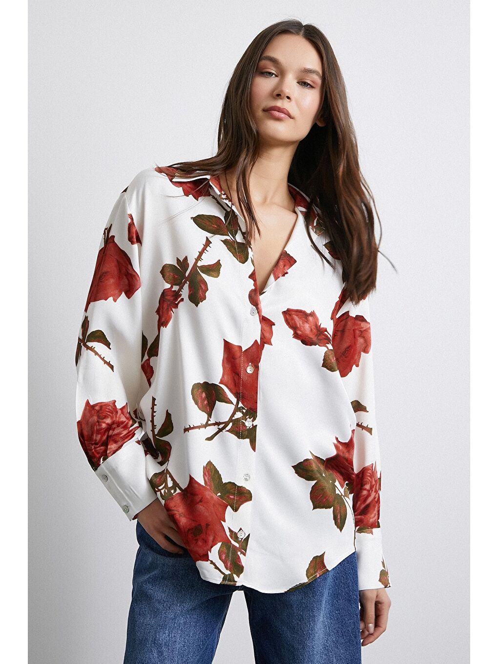Gül Baskılı Saten Gömlek Beyaz-1