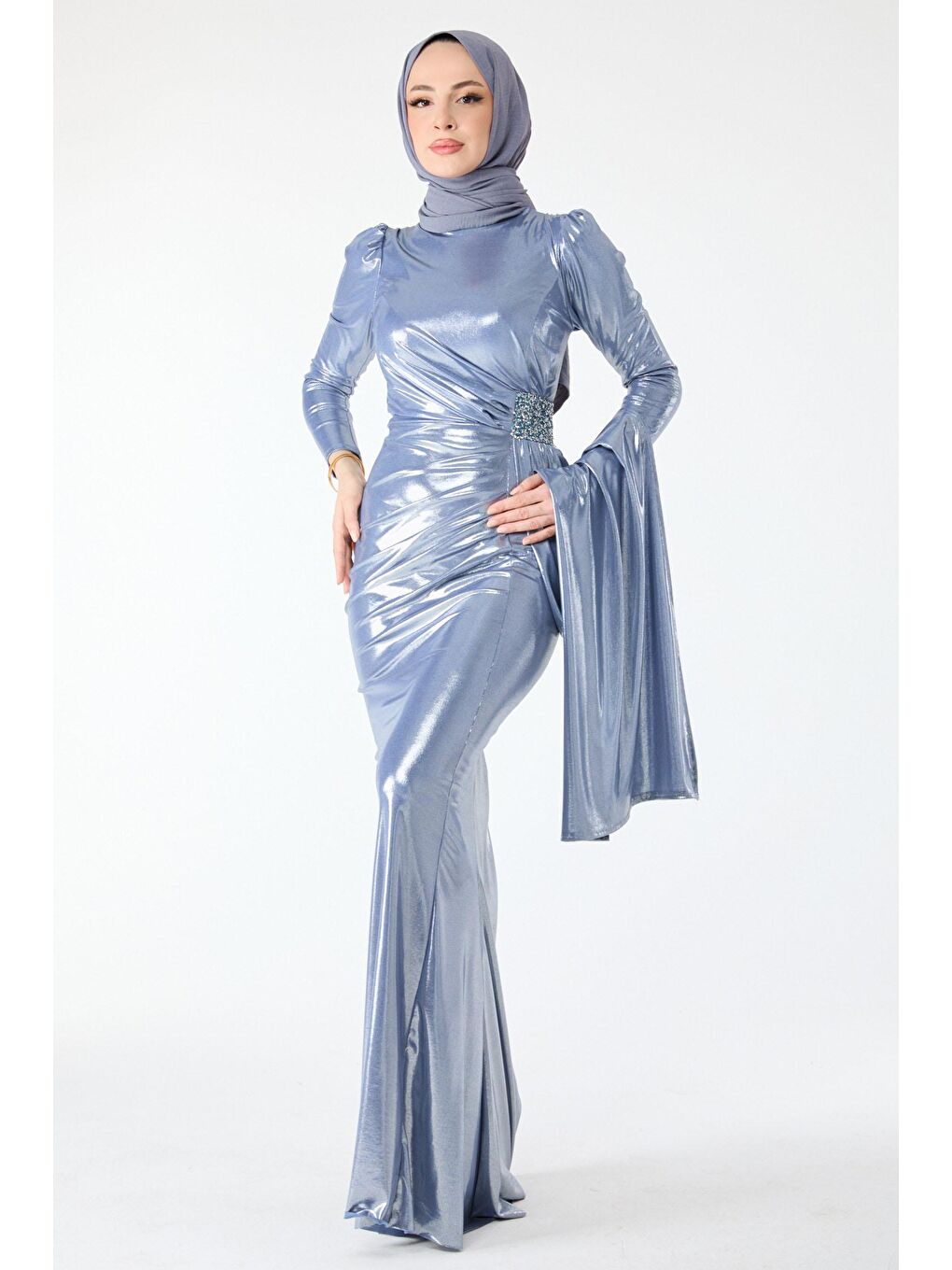 Düz Orta Kadın Gri Beli Taşlı Uzun Kol Abiye Elbise - 24411-1