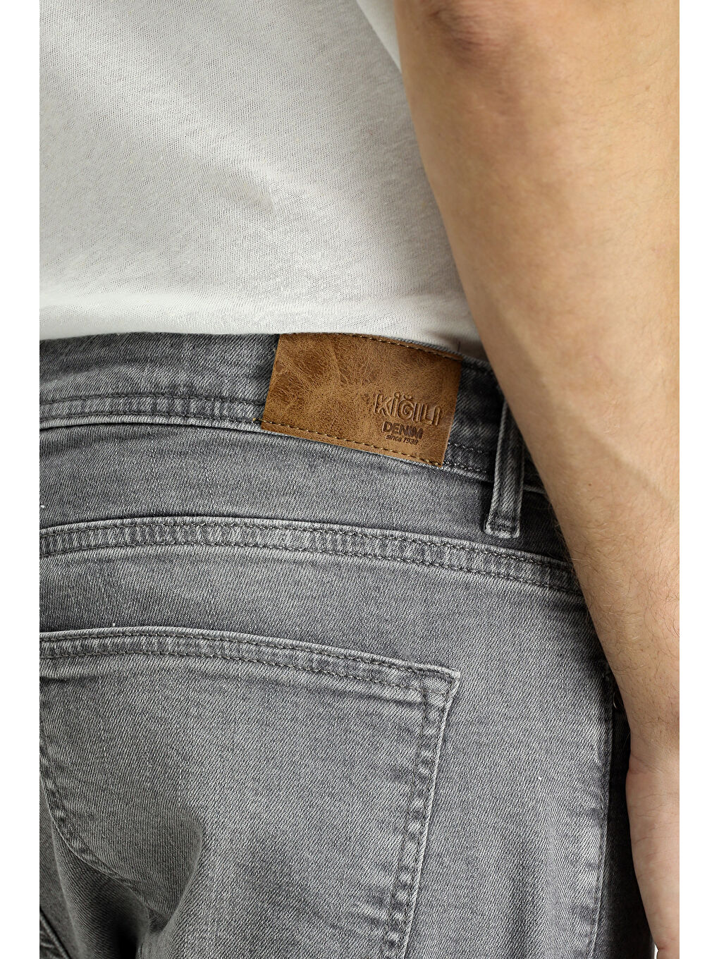 Gri Slim Fit Dar Kesim Elastanlı Denim Pantolon-4