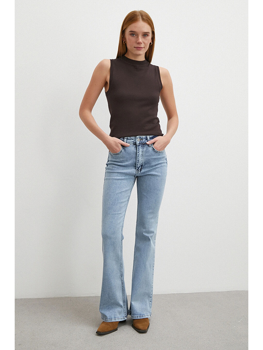 Orta  Bel Elastanlı İspanyol Paça Jean Buz Mavisi