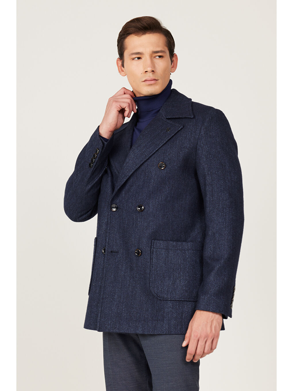 Erkek Lacivert Standart Fit Normal Kesim Mono Yaka Desenli Kaban-4