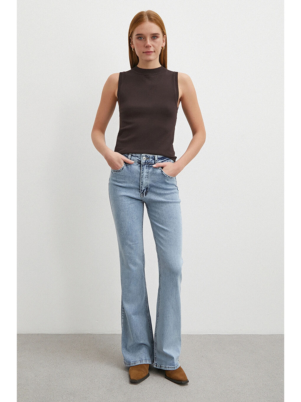 Orta  Bel Elastanlı İspanyol Paça Jean Buz Mavisi-1