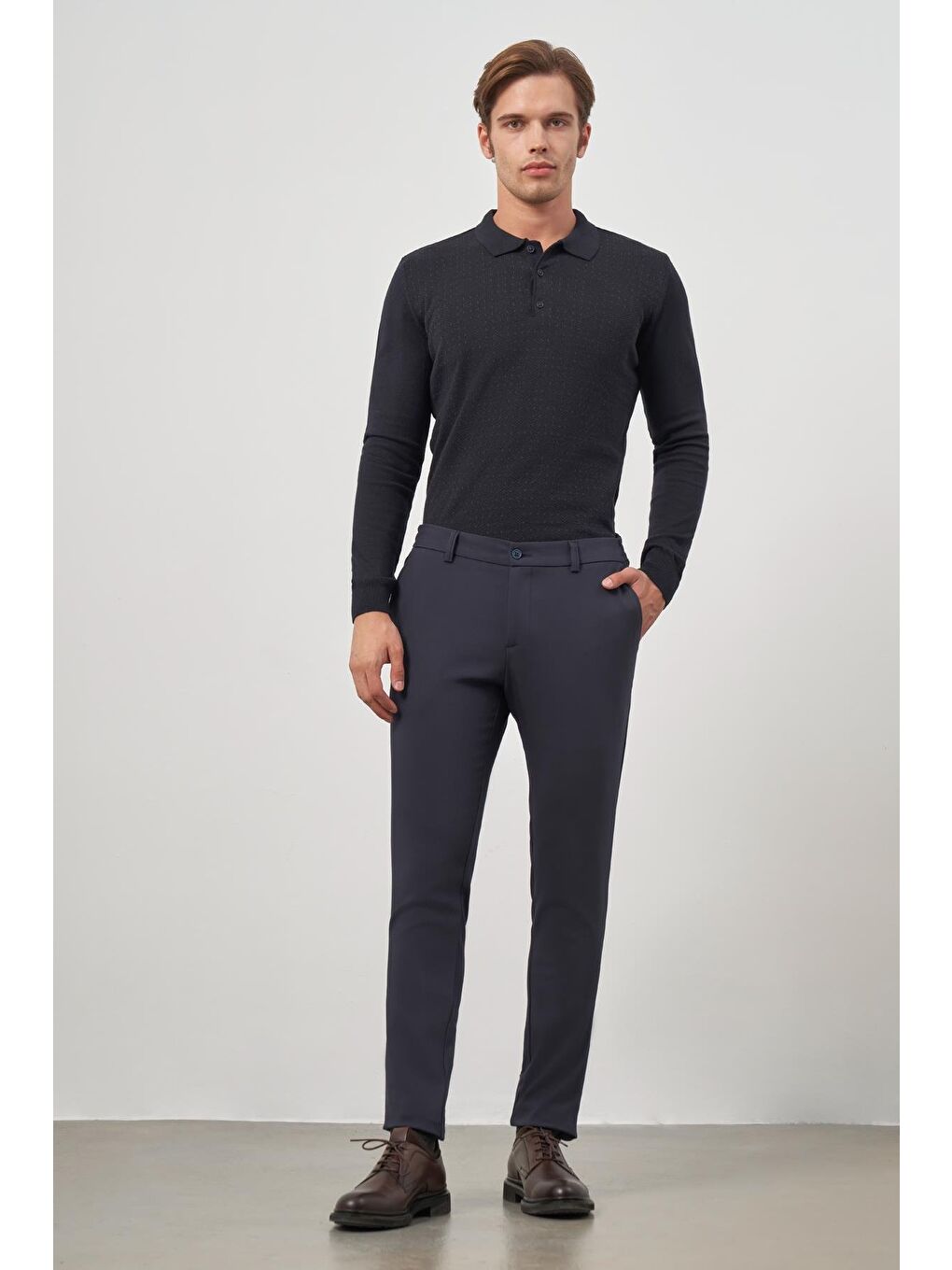 Koyu Lacivert Pamuklu Lastikli Yandan Cepli Casual Slim Fit Jogger Pantolon 1003245101-1