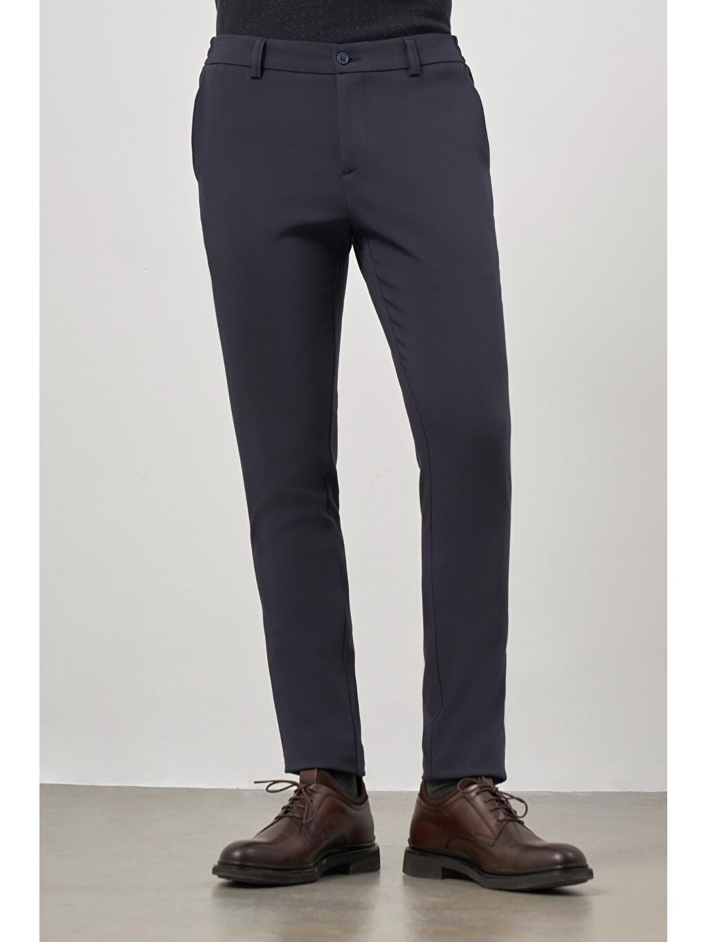 Koyu Lacivert Pamuklu Lastikli Yandan Cepli Casual Slim Fit Jogger Pantolon 1003245101-4