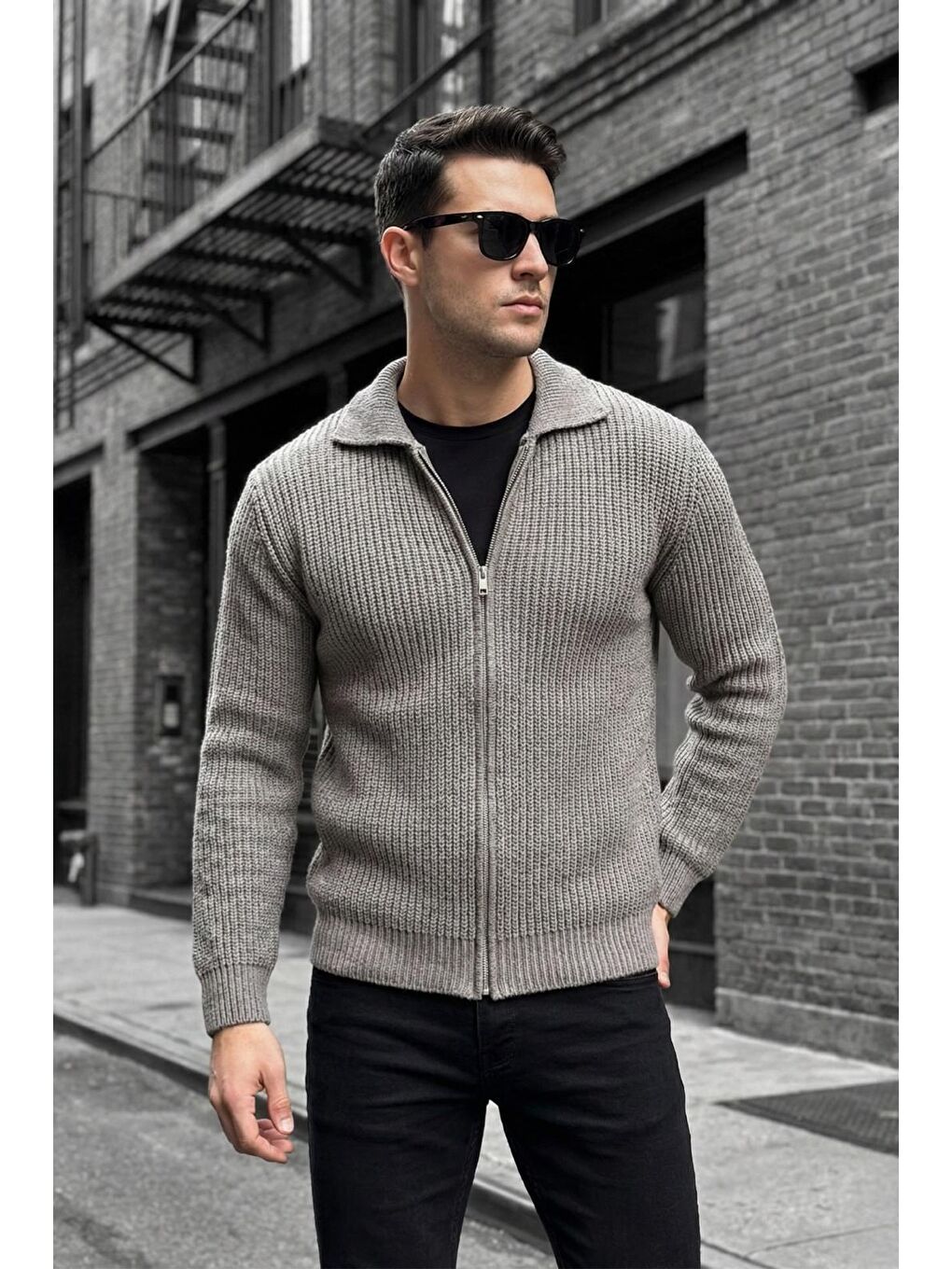 Kahverengi Mams Erkek Slim Fit Fermuarlı Polo Yaka Ribanalı Triko Hırka