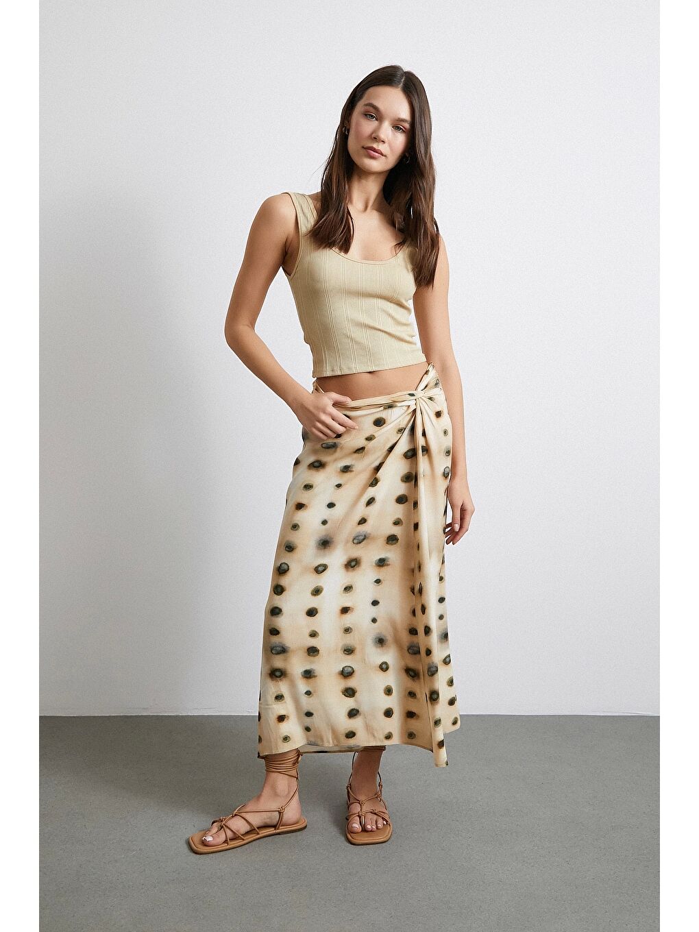 Düğüm Detaylı Etek Ekru-1