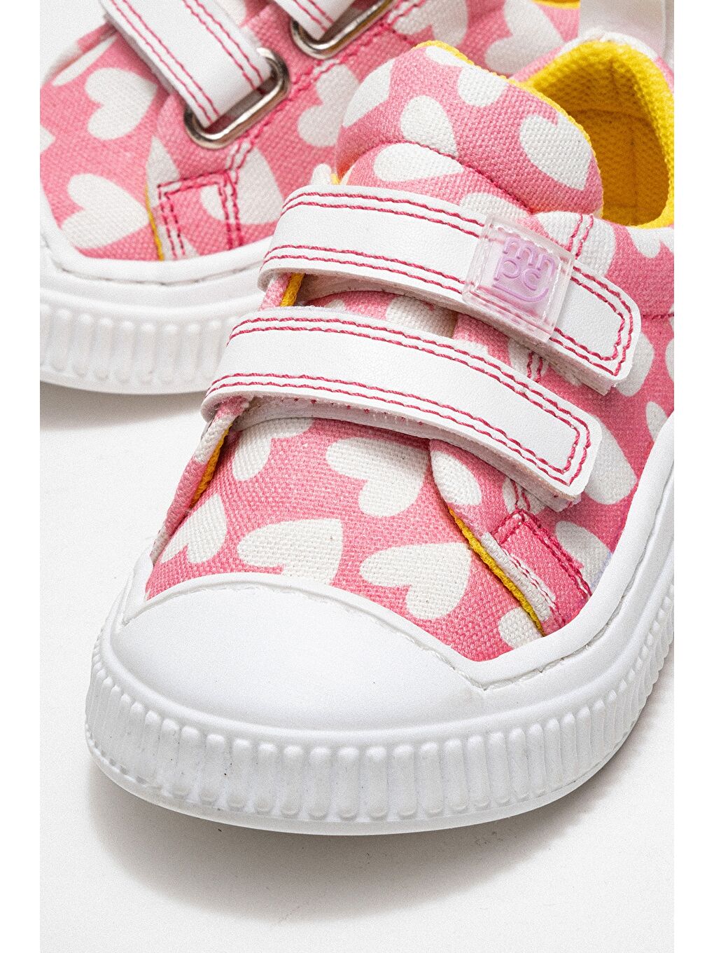 Kız Çocuk Pembe Kalpli Sneaker Ayakkabı-1