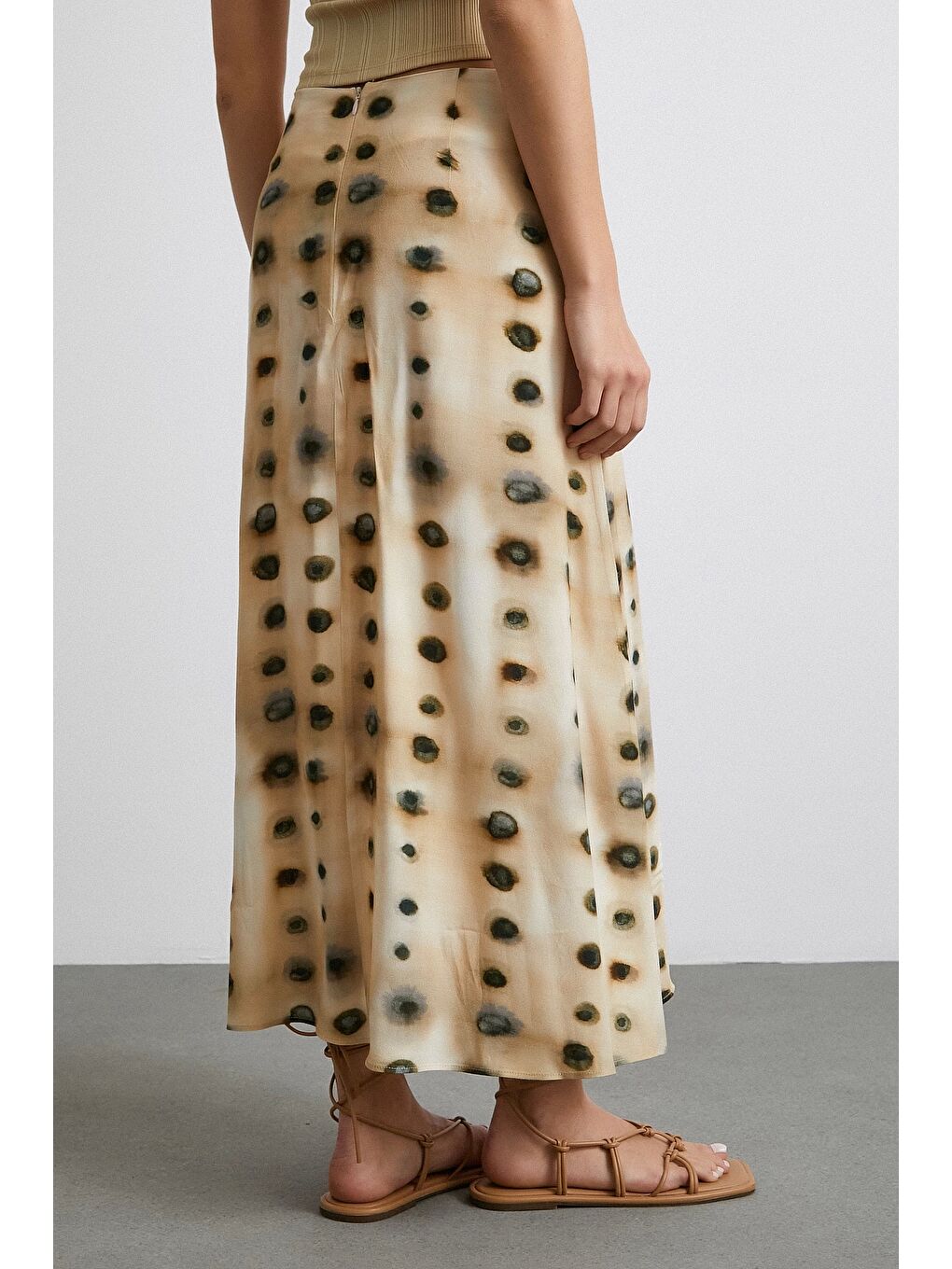 Düğüm Detaylı Etek Ekru-5