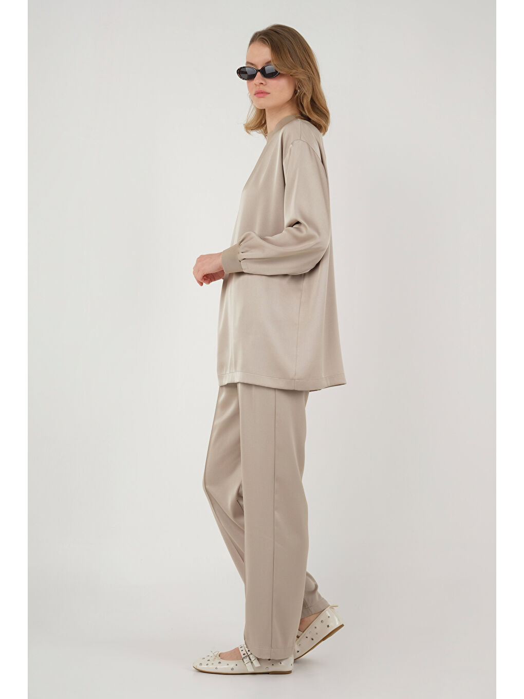 Ribanalı Saten Takım Bej-4