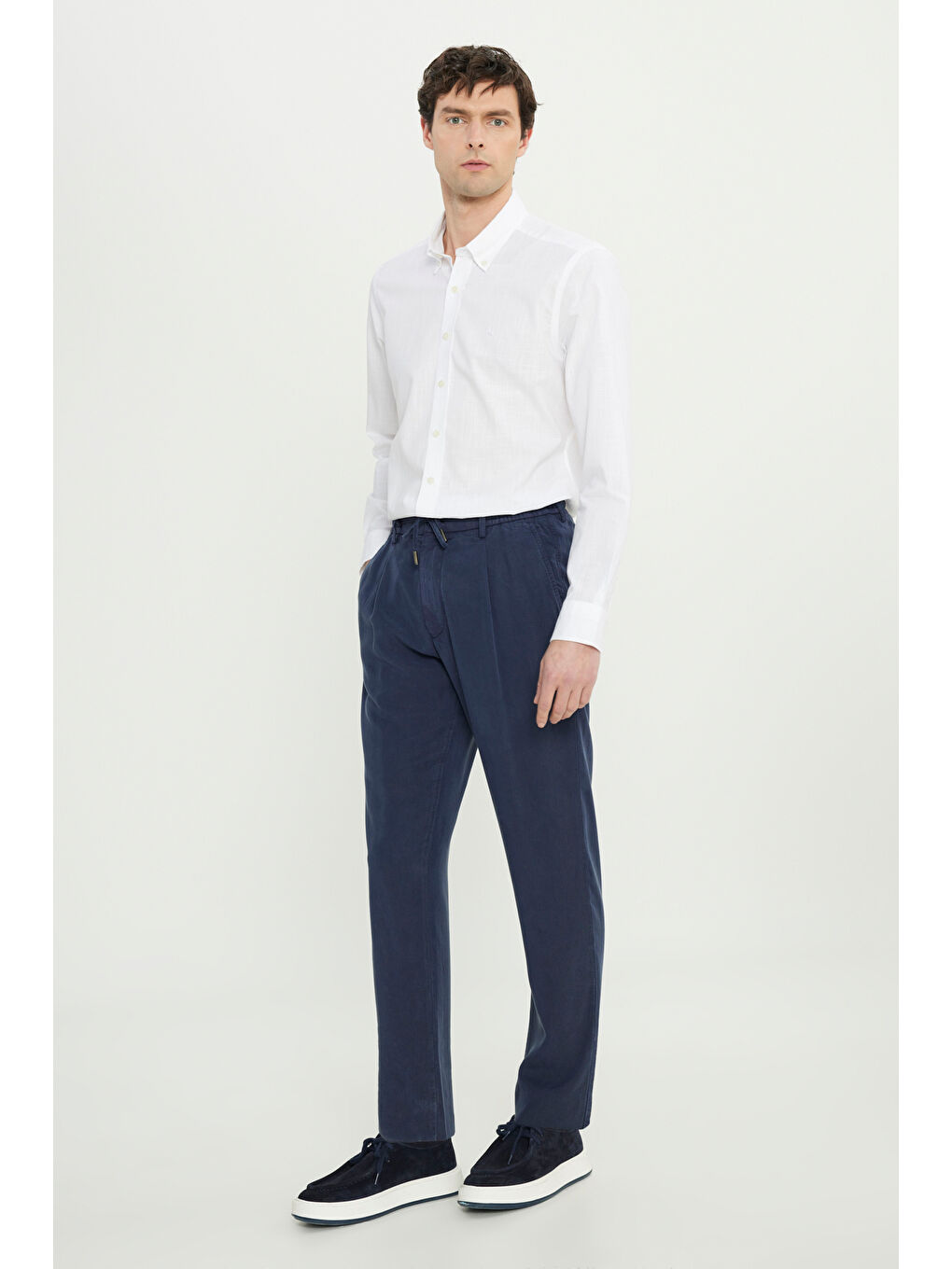 Erkek Lacivert Yumuşak Dokulu Slim Fit Dar Kesim Beli Bağlamalı Yan Cep Pantolon-1