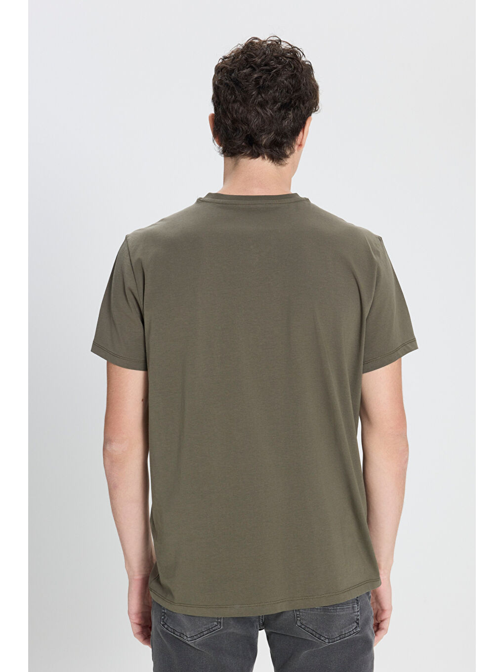 Erkek Haki Slim Fit Dar Kesim V Yaka Pamuklu V Yaka Kısa Kollu Tişört-4