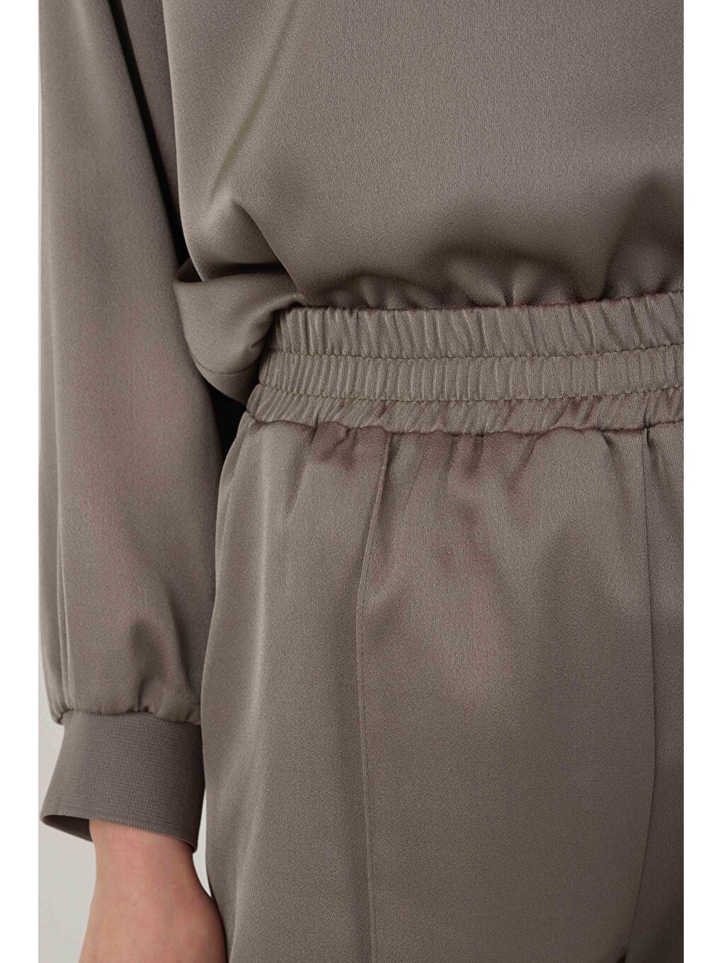 Bej Ribanalı Saten Takım Vizon-4