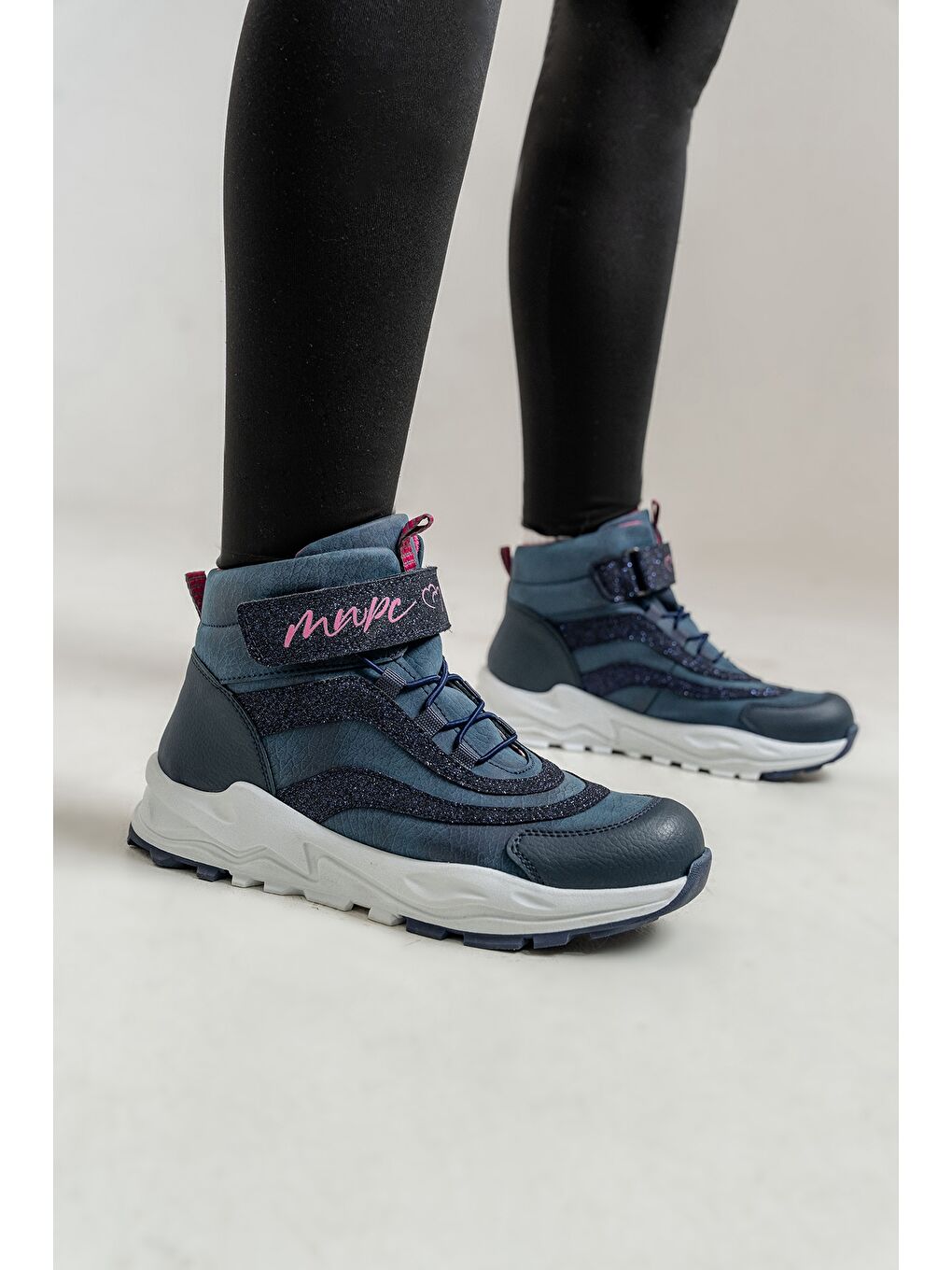 Kız Çocuk Lacivert Suni Deri Suya Dayanıklı Anatomik Günlük Bot-1