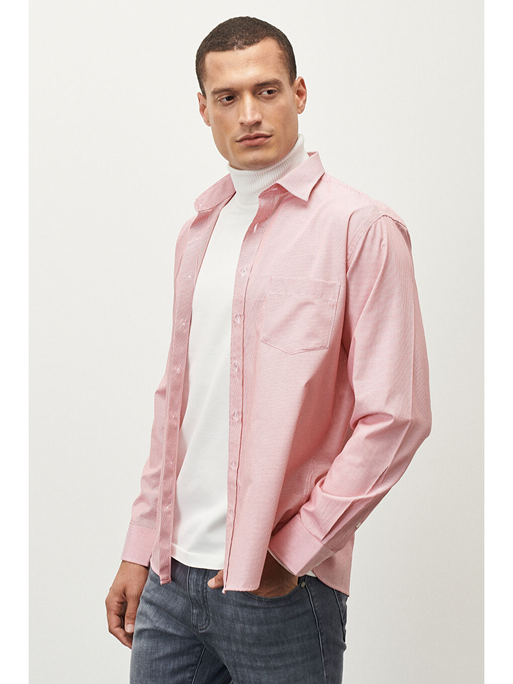 Erkek Bordo-Beyaz Comfort Fit Rahat Kesim Klasik Yaka Çizgili Gömlek