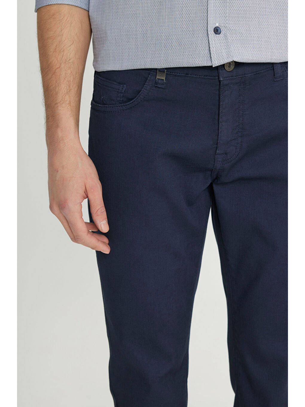 Erkek Lacivert Pamuklu Slim Fit 5 Cep Armürlü Esnek Casual Pantolon-3