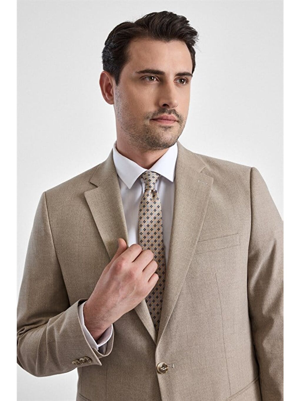 Bej Regular Sivri Yaka Düz Armürlü Kapaklı Cep Standart 6 Drop Takım Elbise-3