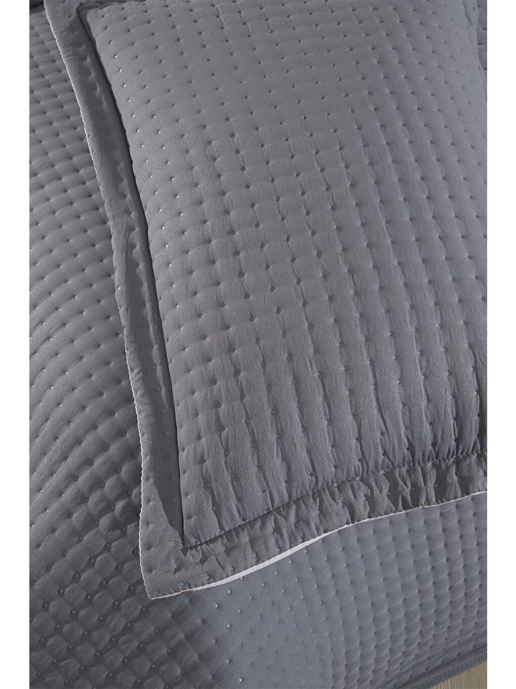 Elisa Dolgulu Çift Taraflı Çift Kişilik 240x260 Cm Yatak Örtüsü Antrasit-3