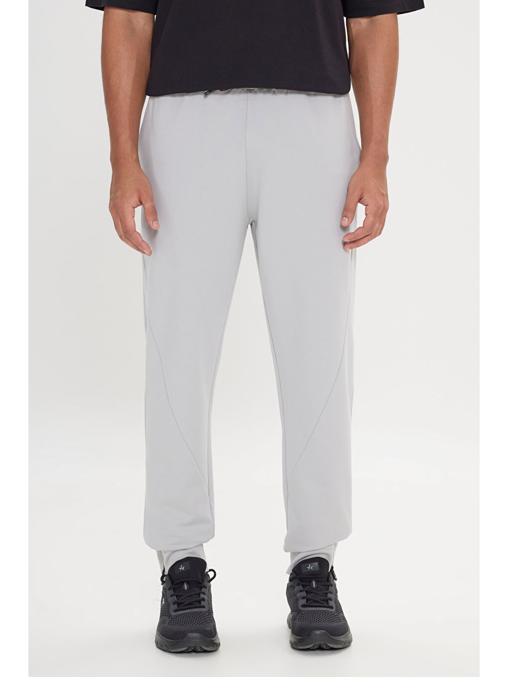 Erkek Gri Standart Fit Normal Kesim Pamuklu Baskılı Rahat Jogger Eşofman Altı