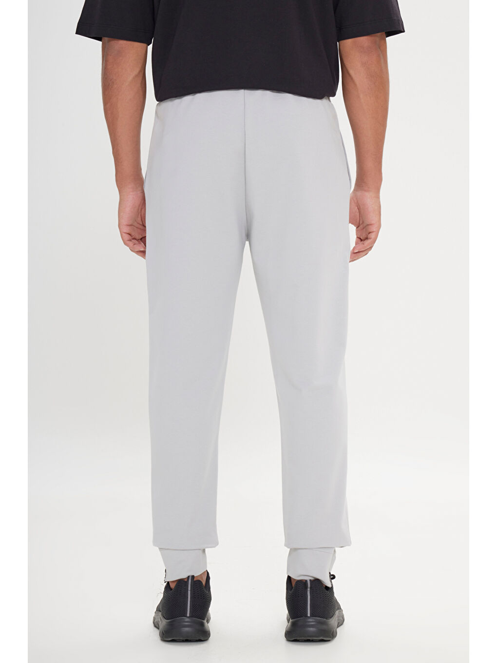 Erkek Gri Standart Fit Normal Kesim Pamuklu Baskılı Rahat Jogger Eşofman Altı-4